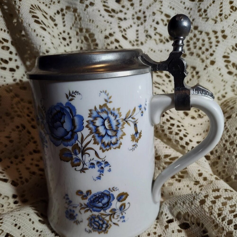 mid Century Seltmann Weiden Bavaria, porcelain stein. SHIPS FREE